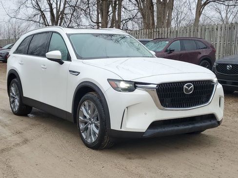 New 2026 MAZDA CX-90 Plug-In Hybrid w/ Preferred image 4
