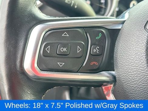 Used 2018 Jeep Wrangler Unlimited Sahara image 22