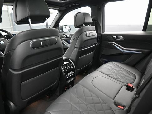 Used 2024 BMW X5 xDrive40i image 30