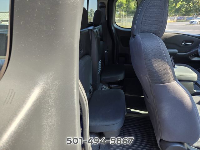 Used 2022 Nissan Frontier SV AWD/4WD image 18
