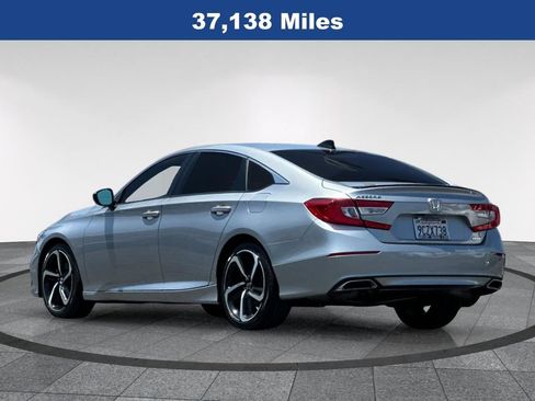Used 2022 Honda Accord Sport image 8