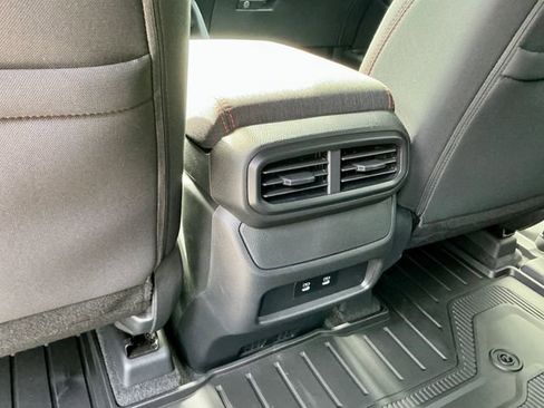 New 2026 Honda Pilot Sport image 10