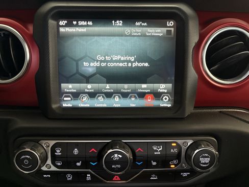 Used 2023 Jeep Gladiator Rubicon w/ LED Lighting Group image 16