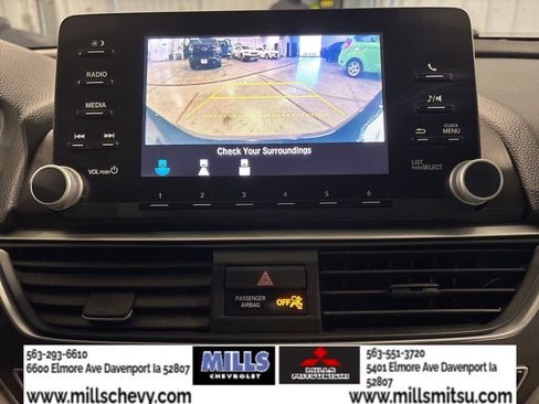 Used 2018 Honda Accord LX image 19