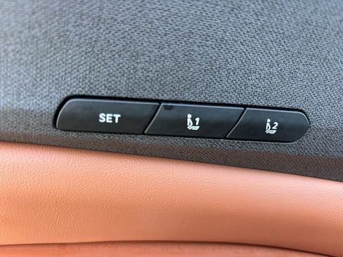 Used 2026 Kia Carnival SX image 25