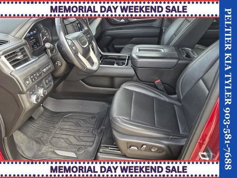 Used 2021 GMC Yukon XL Denali w/ Denali Ultimate Package AWD/4WD image 23