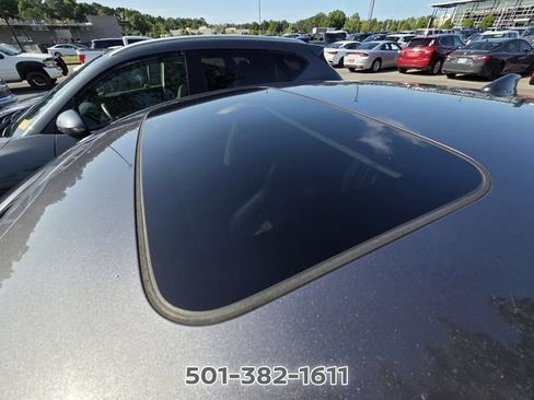 Used 2021 Honda Accord Touring image 9
