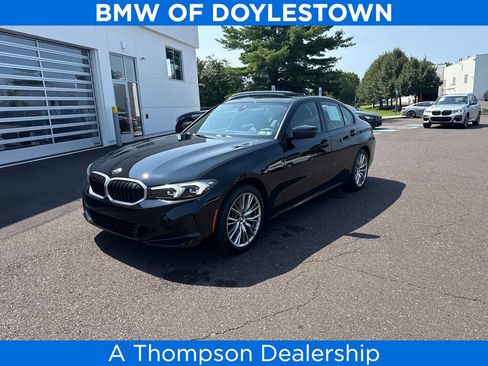 Used 2023 BMW 330i xDrive Sedan w/ Premium Package AWD/4WD image 1