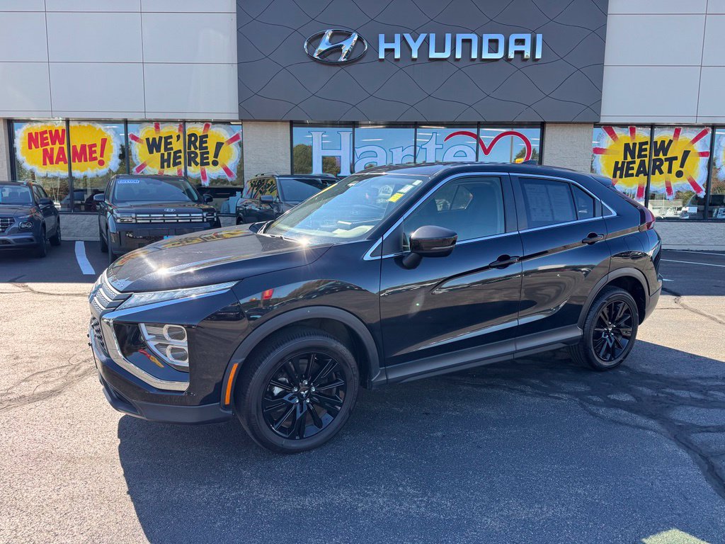 Used 2024 Mitsubishi Eclipse Cross LE AWD/4WD image 1