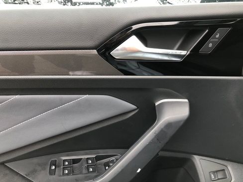 New 2026 Volkswagen Jetta SEL image 11