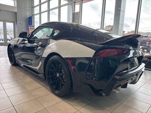 Used 2026 Toyota Supra w/ Driver Assist Package image 4