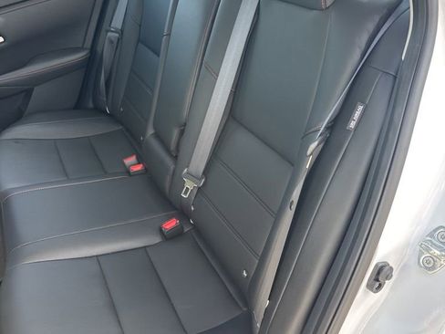 Used 2024 Nissan Sentra SR w/ SR Premium Package FWD image 16