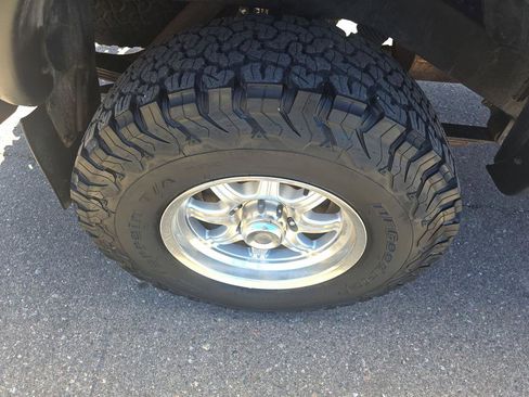 Used 2001 Toyota Tacoma w/ SR5 Package AWD/4WD image 34