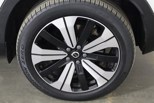 Used 2023 Volvo C40 P8 Recharge Plus AWD/4WD image 38