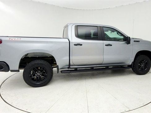 Used 2024 Chevrolet Silverado 1500 Custom Trail Boss w/ LPO, Dark Essentials Package image 9