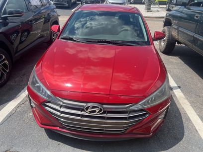 Used 2019 Hyundai Elantra SE