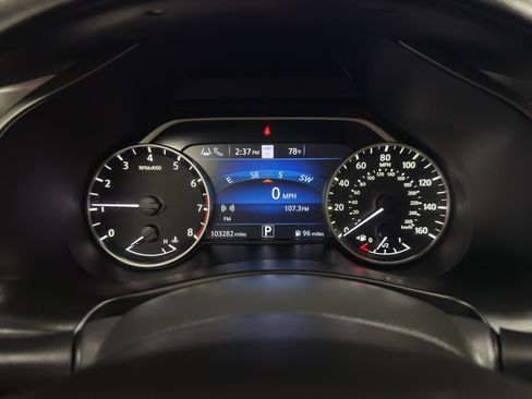 Used 2019 Nissan Murano Platinum image 17