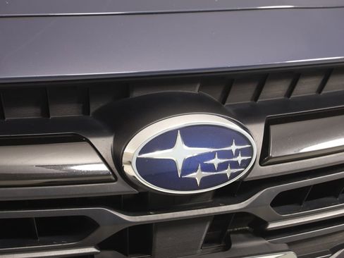 Used 2023 Subaru Outback Onyx Edition image 16