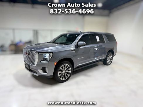 Used 2022 GMC Yukon XL Denali RWD image 1