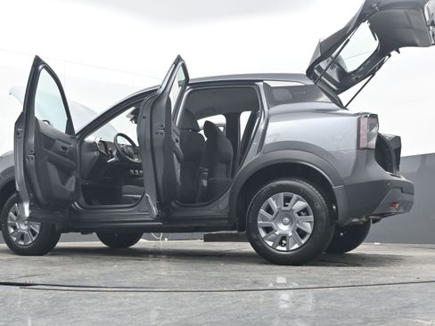 New 2026 Nissan Kicks S image 42