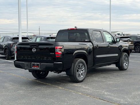 New 2026 Nissan Frontier SV image 4