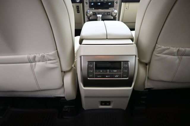 Used 2020 Lexus GX 460 Luxury w/ Luxury Sport Package AWD/4WD image 25