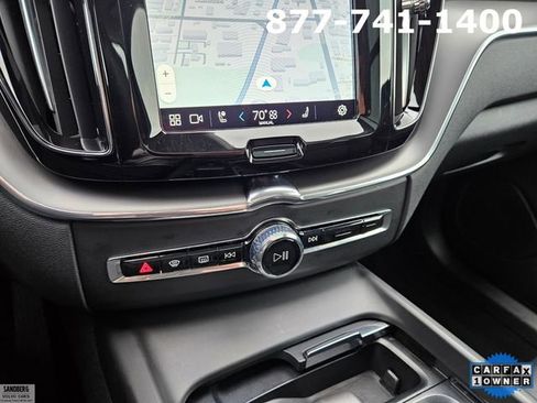 Certified 2025 Volvo XC60 B5 Core image 23