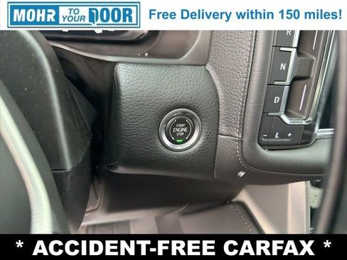 Used 2023 GMC Yukon Denali image 17