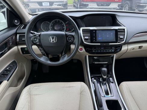 Used 2016 Honda Accord EX-L image 14