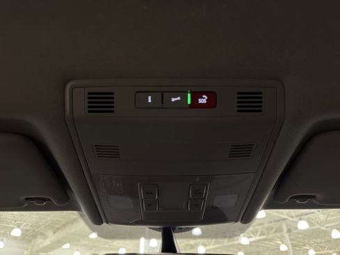 Certified 2021 Volkswagen Jetta S FWD image 34