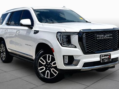 Used 2023 GMC Yukon Denali Ultimate AWD/4WD image 3