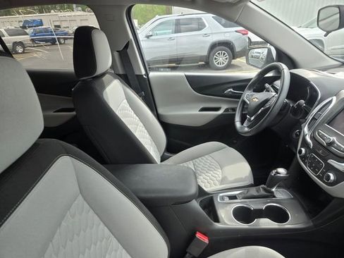 Used 2020 Chevrolet Equinox LT image 10