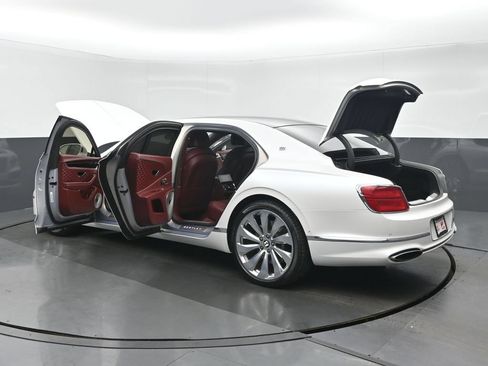 Used 2020 Bentley Flying Spur W12 AWD/4WD image 44