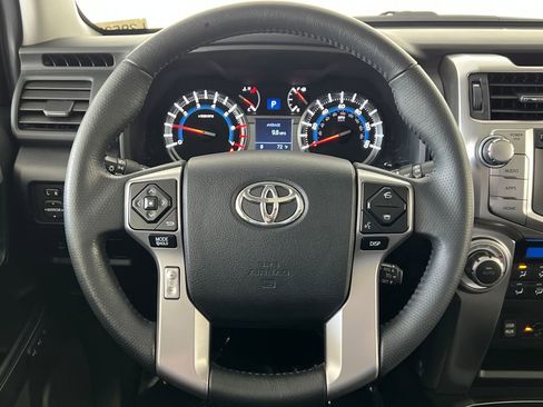 Used 2019 Toyota 4Runner Limited AWD/4WD image 16