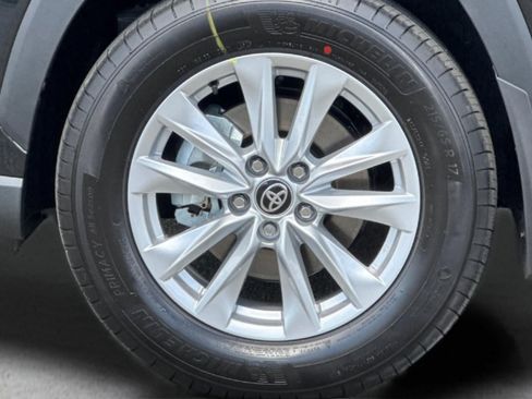 New 2026 Toyota Corolla Cross LE FWD image 29