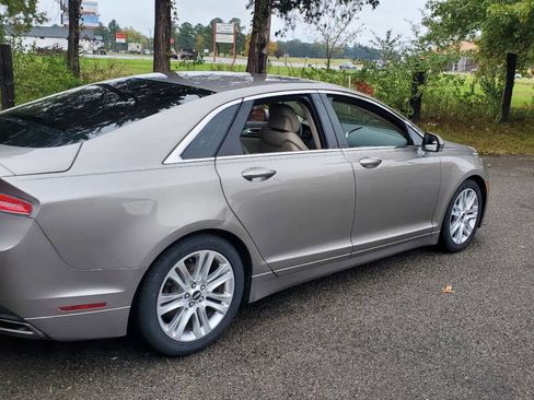 Used 2016 Lincoln MKZ Hybrid w/ Equipment Group 500A Select image 18