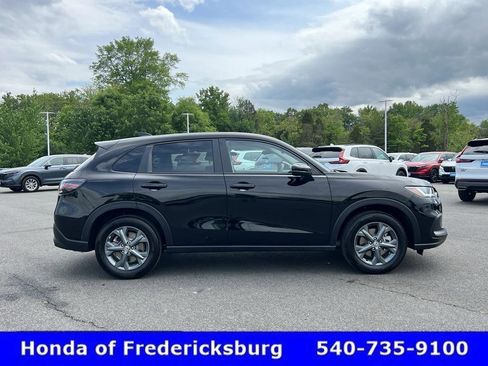 Used 2026 Honda HR-V LX image 9