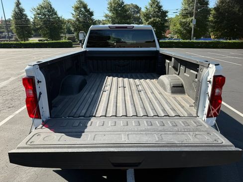 Used 2021 Chevrolet Silverado 3500 LT w/ Convenience Package AWD/4WD image 5