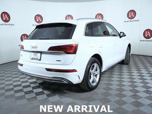 Used 2021 Audi Q5 2.0T Premium w/ Convenience Package image 8