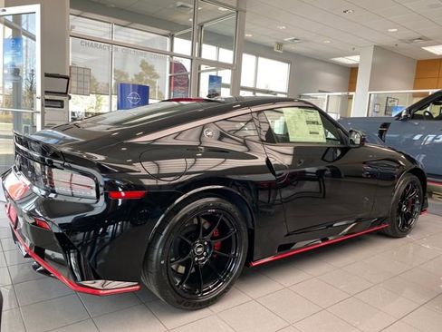 New 2026 Nissan Z NISMO image 4