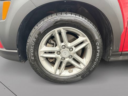Used 2019 Hyundai Kona SE AWD/4WD image 14