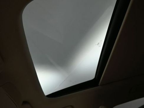 Used 2019 Lincoln MKC Select w/ Select Plus Package image 18