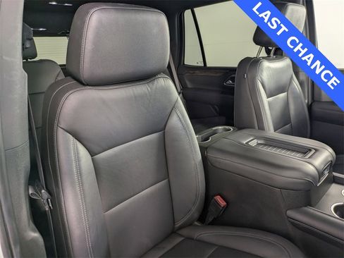 Used 2021 Chevrolet Tahoe Z71 image 24