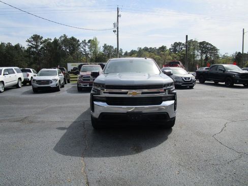 Used 2019 Chevrolet Silverado 1500 LT w/ Texas Edition image 6