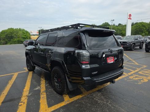 Used 2021 Toyota 4Runner TRD Pro AWD/4WD image 8