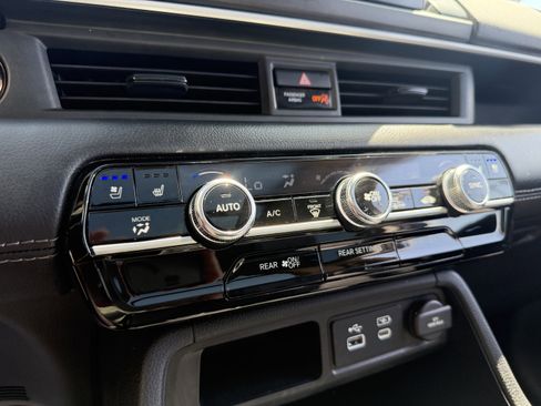 Used 2023 Honda Pilot Elite image 42
