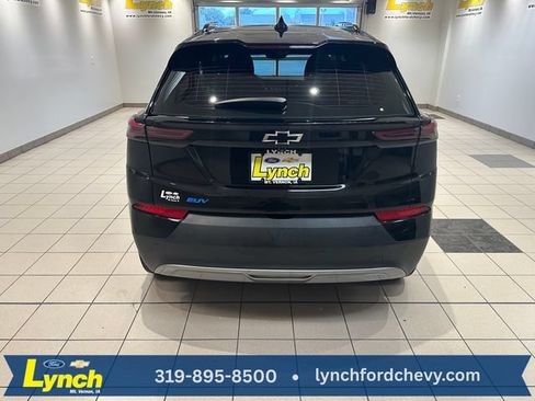 Used 2023 Chevrolet Bolt EUV Premier FWD image 23
