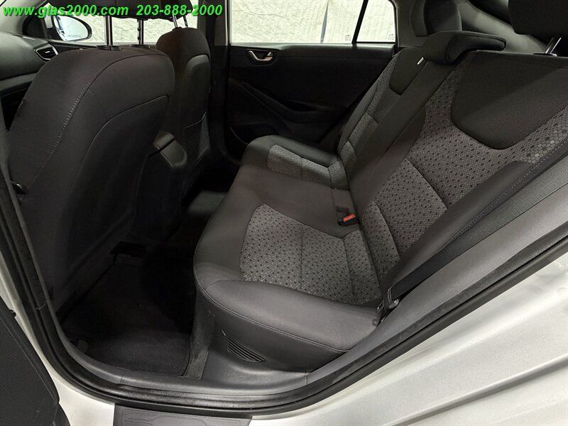 Used 2018 Hyundai Ioniq Blue FWD image 9