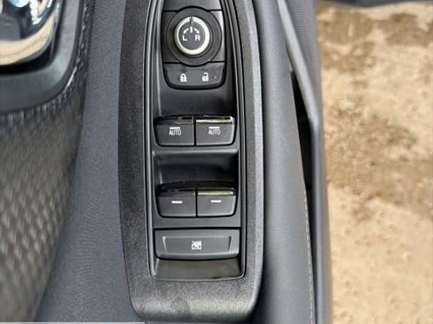 Certified 2025 Subaru Outback Premium image 41