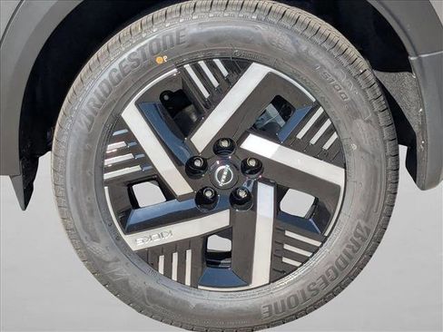 New 2026 Nissan Kicks SV image 9